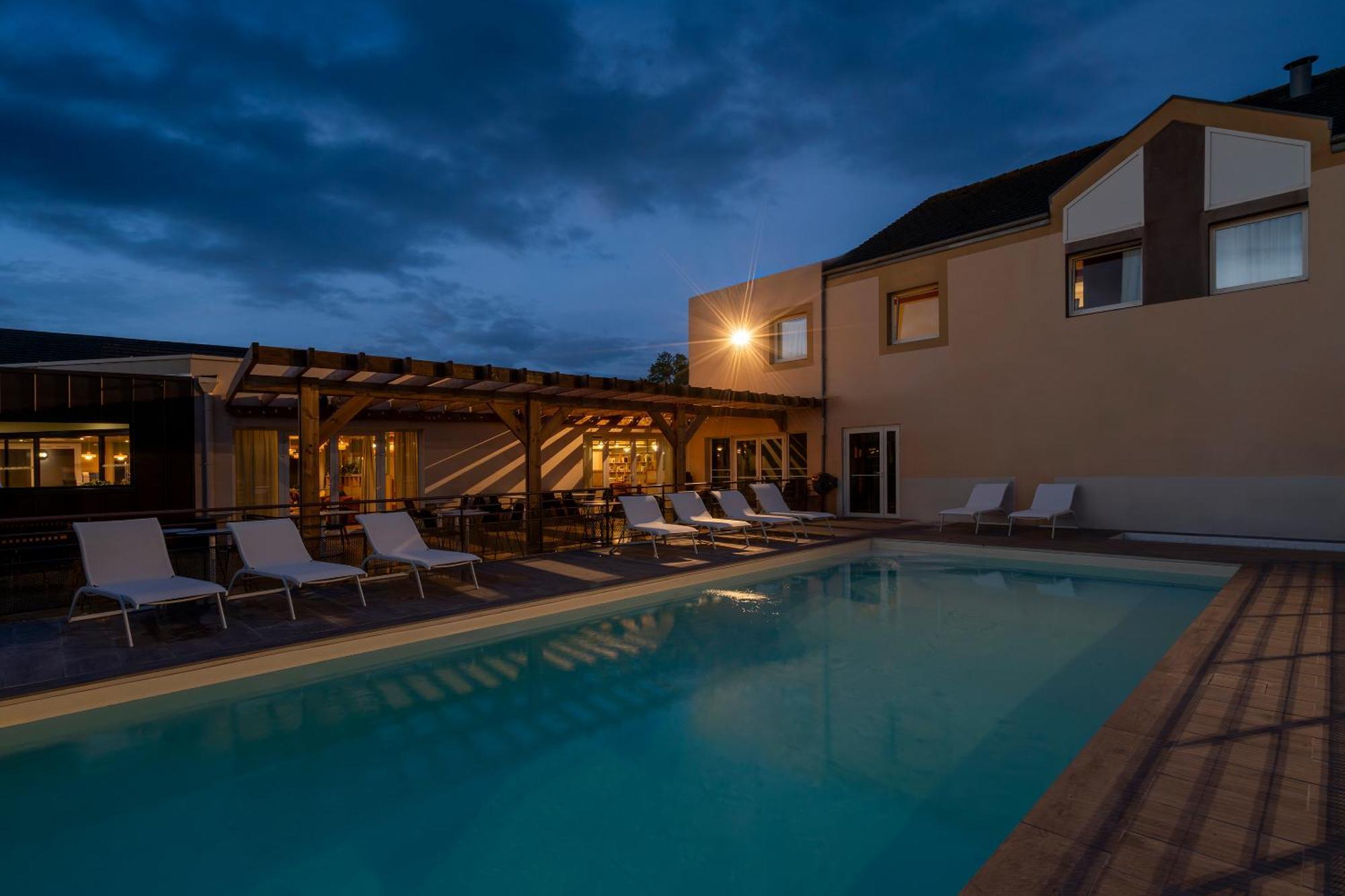 Sure Hotel By Best Western Caen Memorial Екстериор снимка