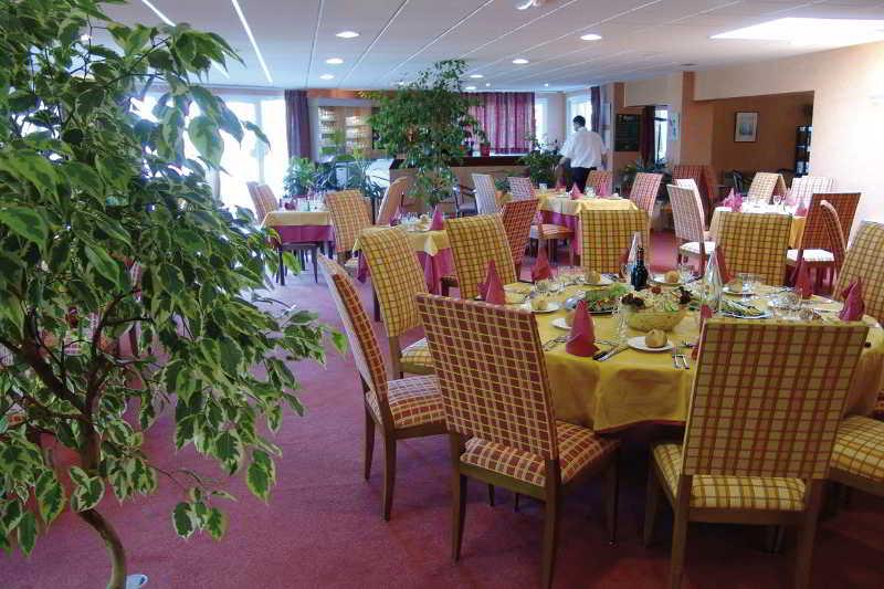 Sure Hotel By Best Western Caen Memorial Екстериор снимка
